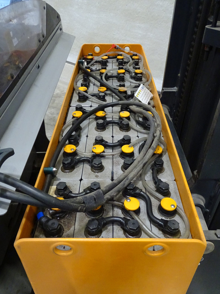 Still FM-X12 - Chariot à mât rétractable: photos 4 Still FM-X12 - Chariot à mât rétractable: photos 4