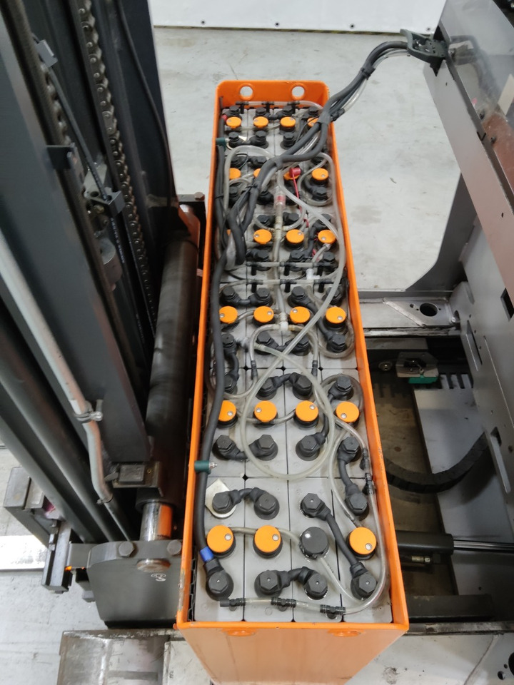 Still FM-X14 - Chariot à mât rétractable: photos 4 Still FM-X14 - Chariot à mât rétractable: photos 4