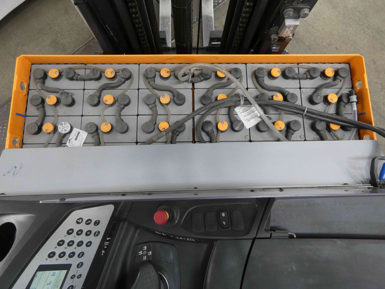 Still FM-X17 - Chariot à mât rétractable: photos 4 Still FM-X17 - Chariot à mât rétractable: photos 4