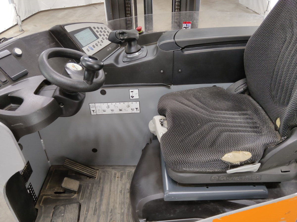 Still FM-X17 - Chariot à mât rétractable: photos 3 Still FM-X17 - Chariot à mât rétractable: photos 3