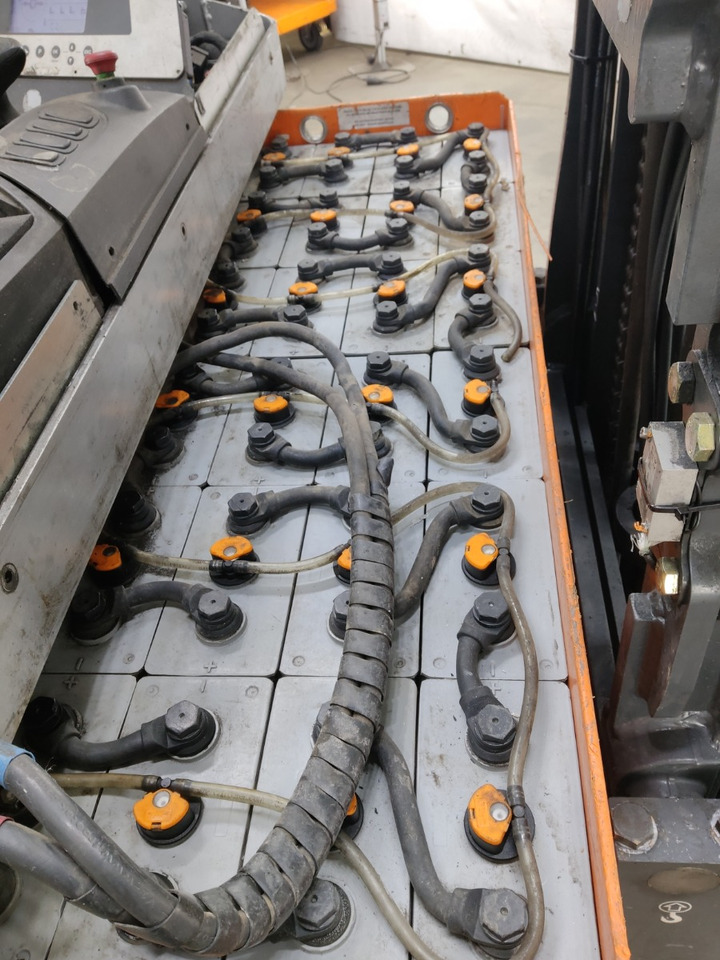 Still FM-X17 - Chariot à mât rétractable: photos 4 Still FM-X17 - Chariot à mât rétractable: photos 4