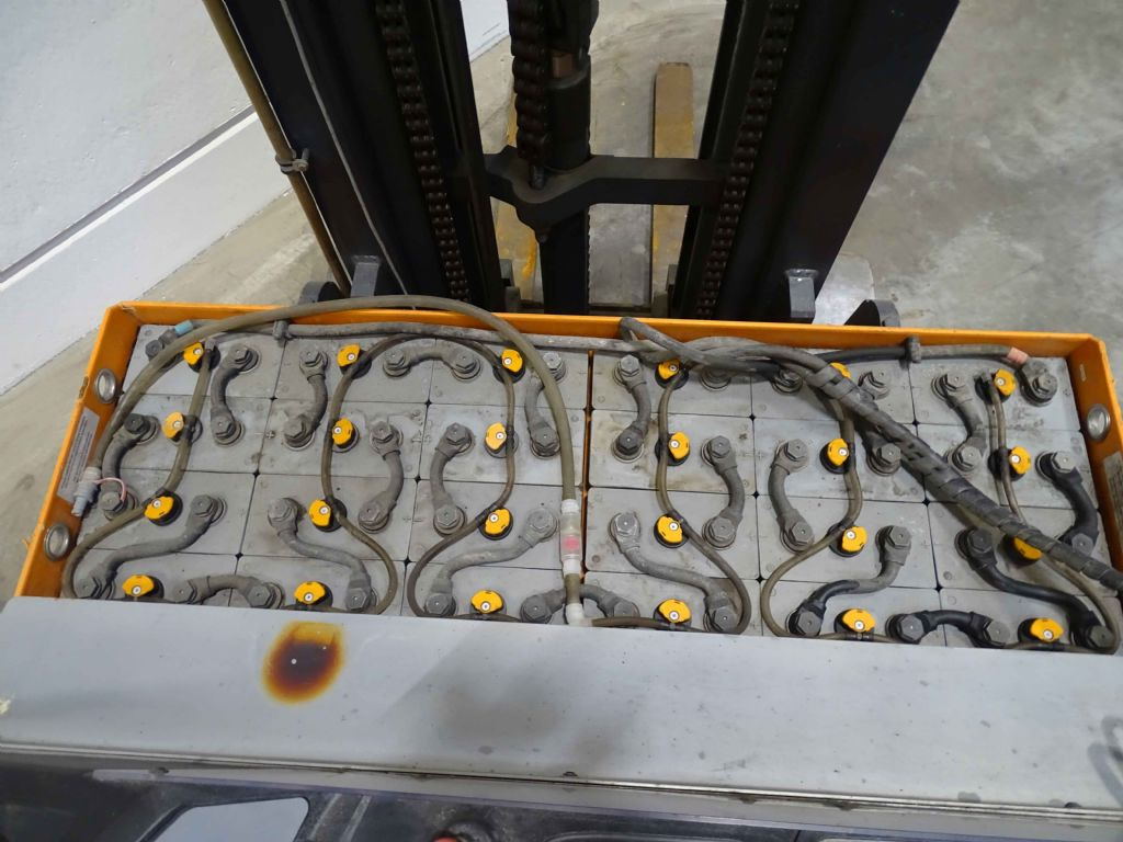 Still FM-X25 - Chariot à mât rétractable: photos 3 Still FM-X25 - Chariot à mât rétractable: photos 3