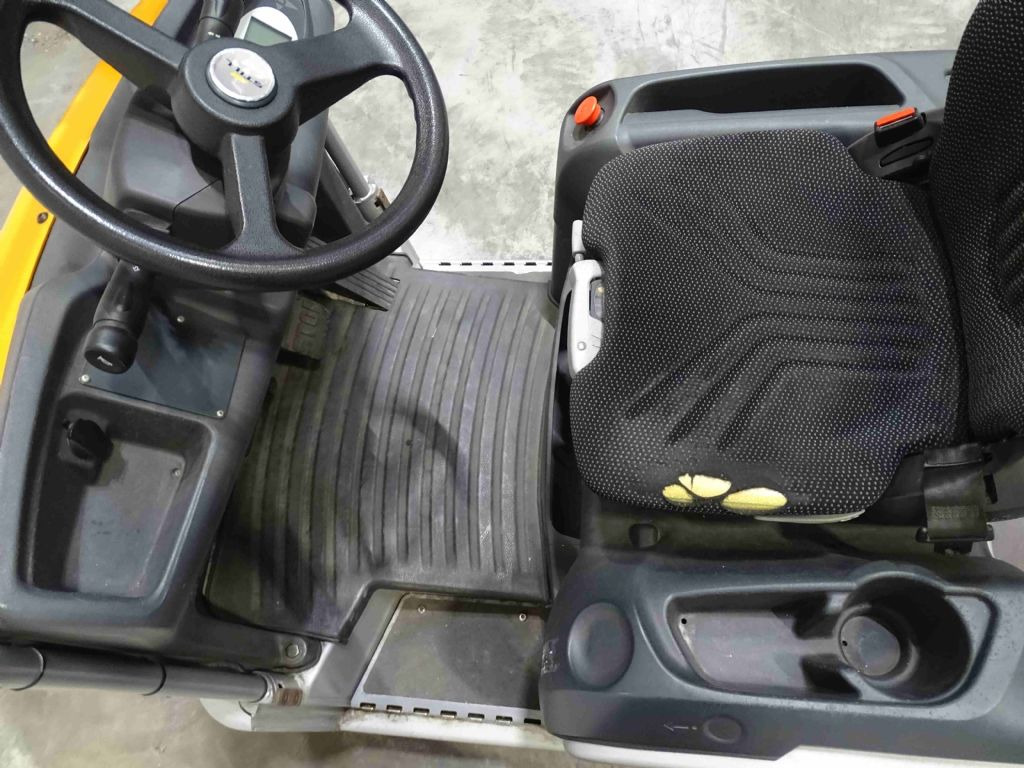 Still LTX70 - Chariot tracteur: photos 3 Still LTX70 - Chariot tracteur: photos 3