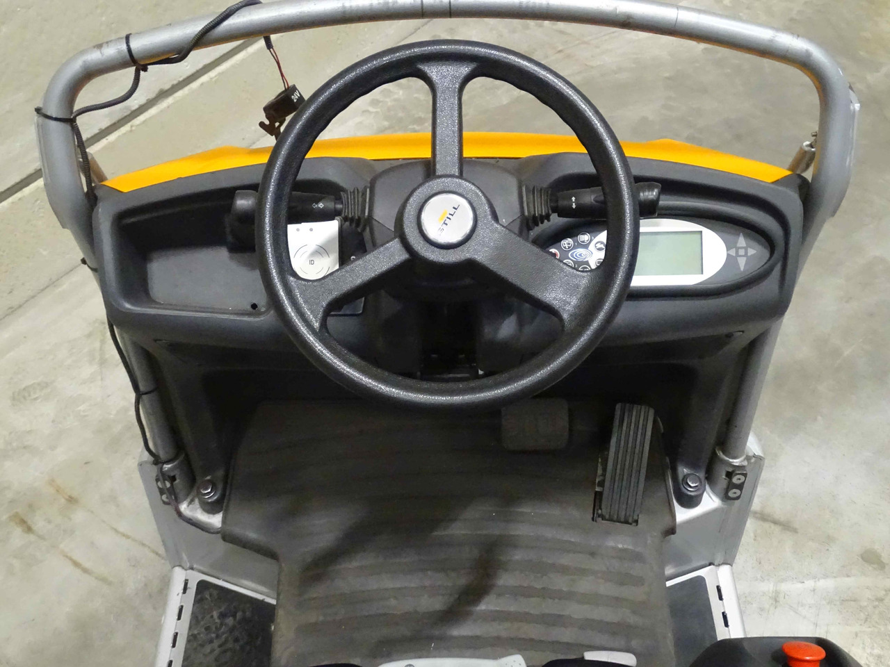 Still LTX70 - Chariot tracteur: photos 3 Still LTX70 - Chariot tracteur: photos 3