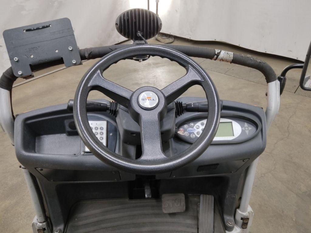 Still LTX70 - Chariot tracteur: photos 3 Still LTX70 - Chariot tracteur: photos 3