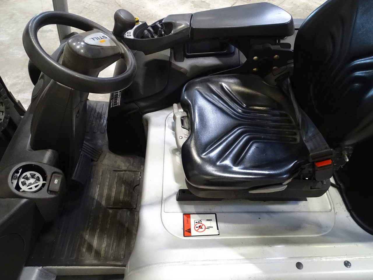 Still RX20-20 - Chariot élévateur électrique: photos 3 Still RX20-20 - Chariot élévateur électrique: photos 3