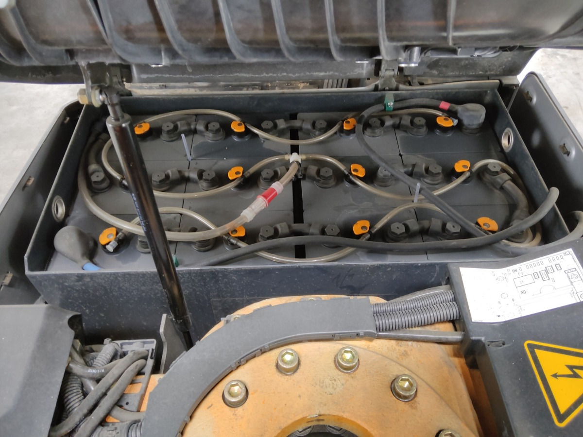 Still RX50-15 - Chariot élévateur électrique: photos 4 Still RX50-15 - Chariot élévateur électrique: photos 4