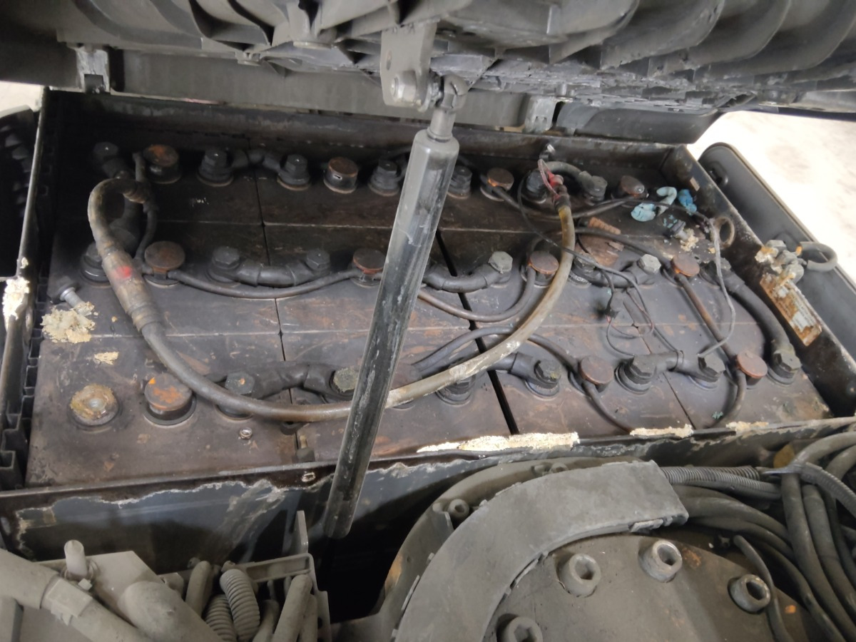 Still RX50-15/EX - Chariot élévateur électrique: photos 4 Still RX50-15/EX - Chariot élévateur électrique: photos 4