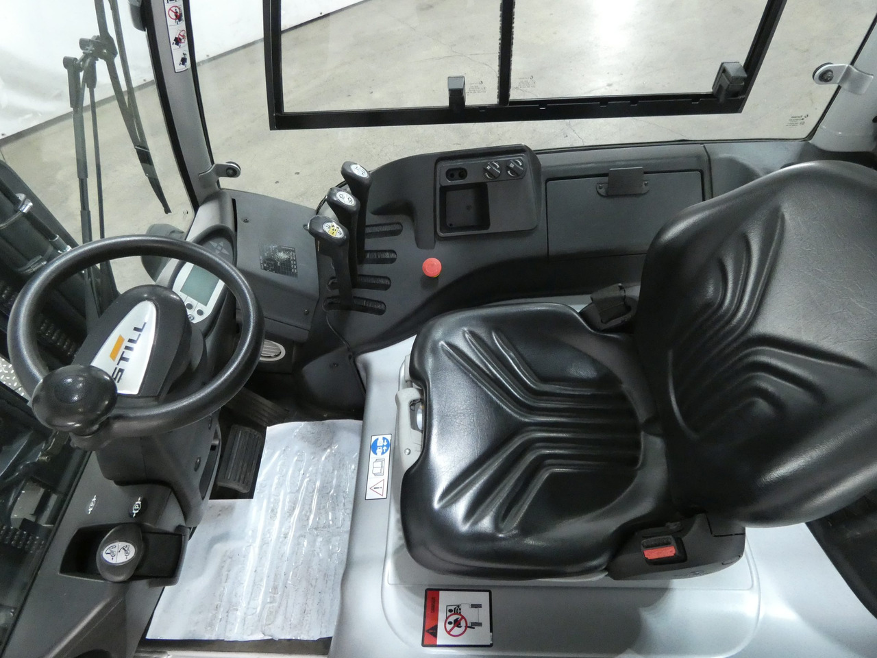 Still RX60-30L/600/BRONZE - Chariot élévateur électrique: photos 3 Still RX60-30L/600/BRONZE - Chariot élévateur électrique: photos 3