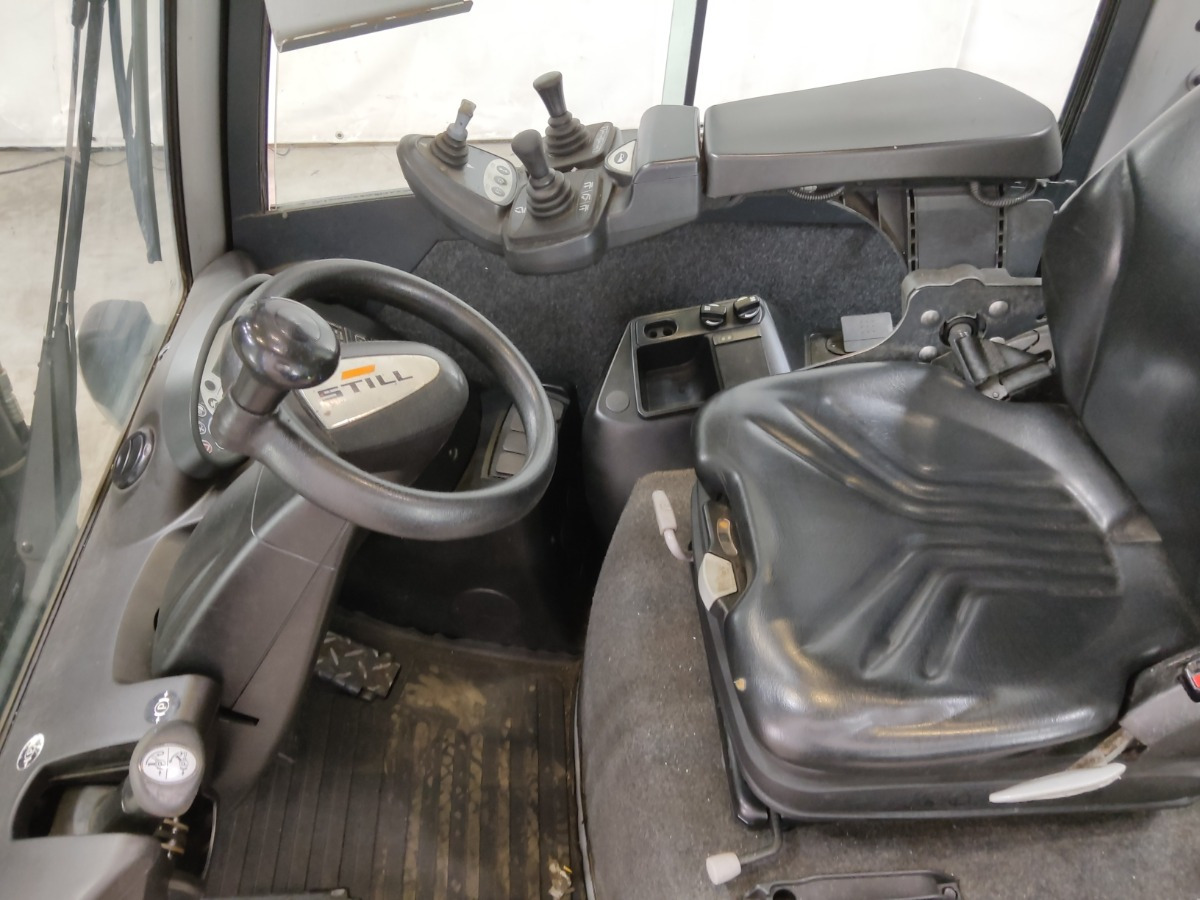 Still RX70-25T - Chariot élévateur: photos 3 Still RX70-25T - Chariot élévateur: photos 3