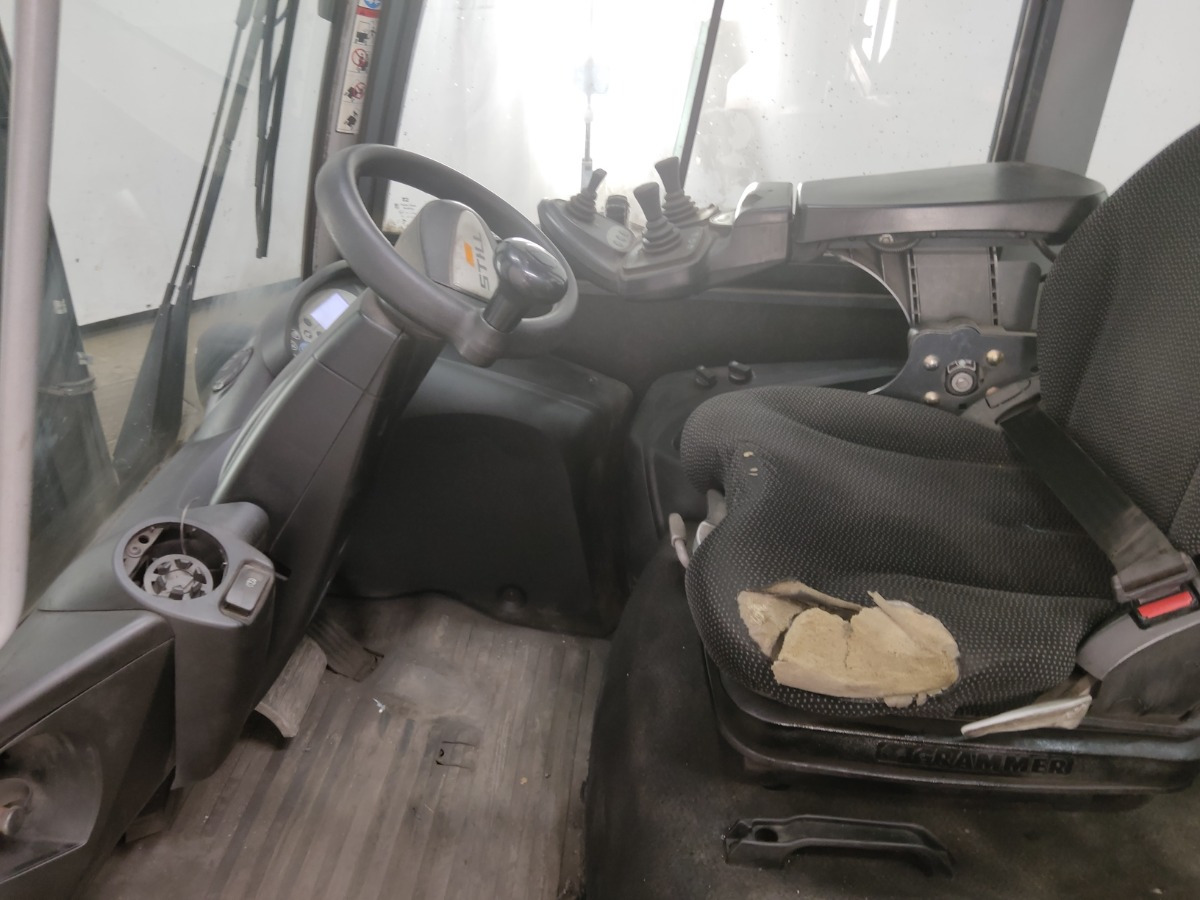 Still RX70-45 - Chariot élévateur diesel: photos 3 Still RX70-45 - Chariot élévateur diesel: photos 3