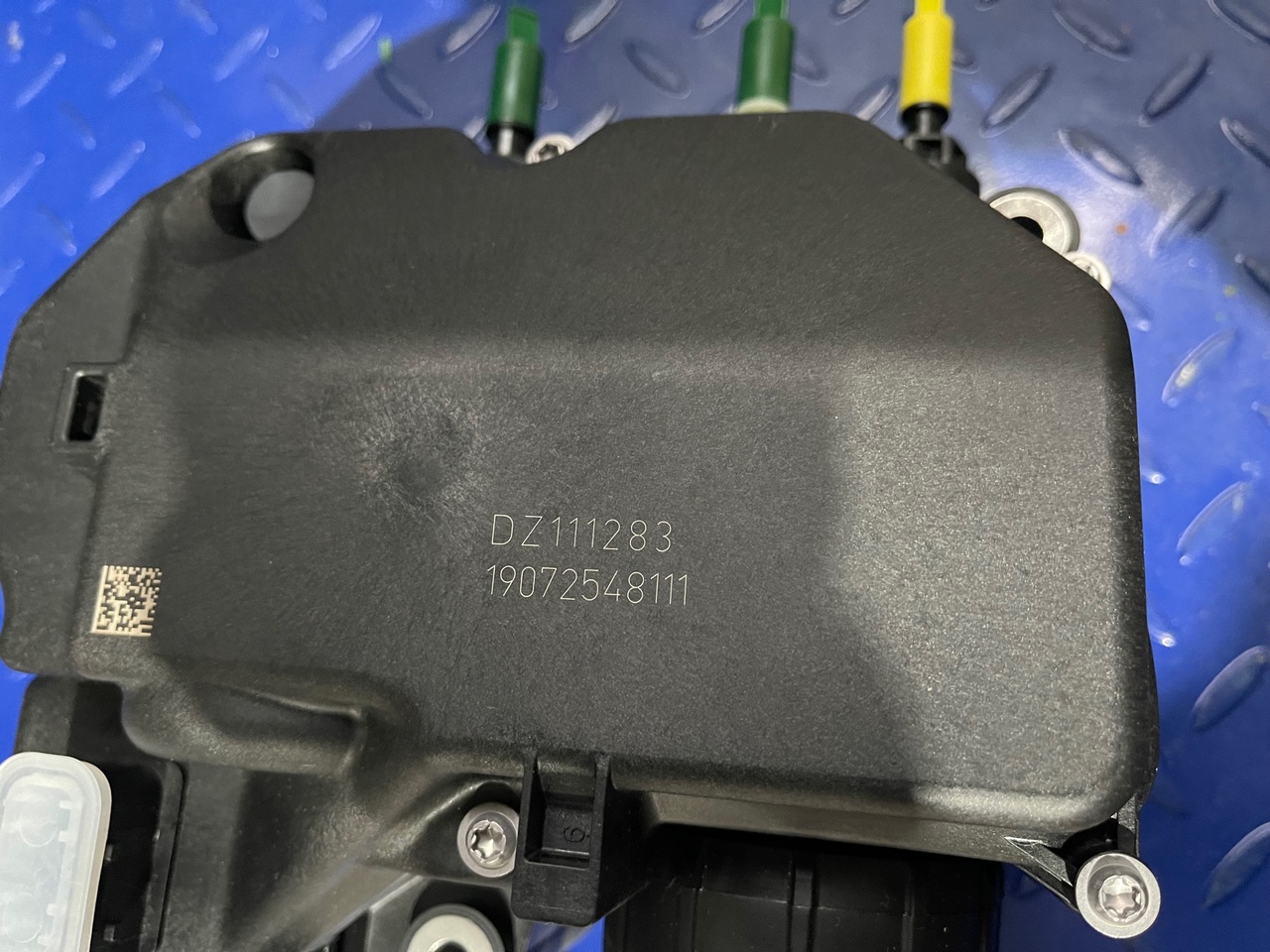 John Deere 8400 Harvester SCR Pump DZ111283 - Système d'échappement pour Matériel de récolte: photos 4 John Deere 8400 Harvester SCR Pump DZ111283 - Système d'échappement pour Matériel de récolte: photos 4