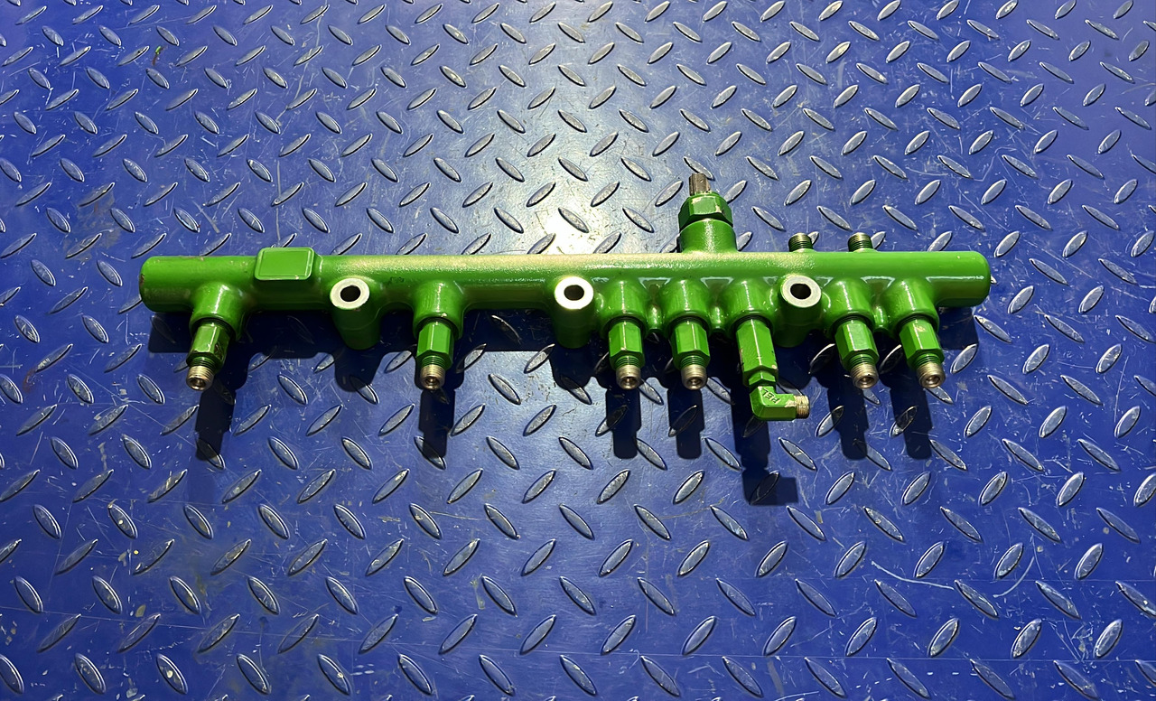 John Deere RAMPA COMBUSTIBIL JOHN DEERE RE520928 - Système de carburant: photos 3 John Deere RAMPA COMBUSTIBIL JOHN DEERE RE520928 - Système de carburant: photos 3