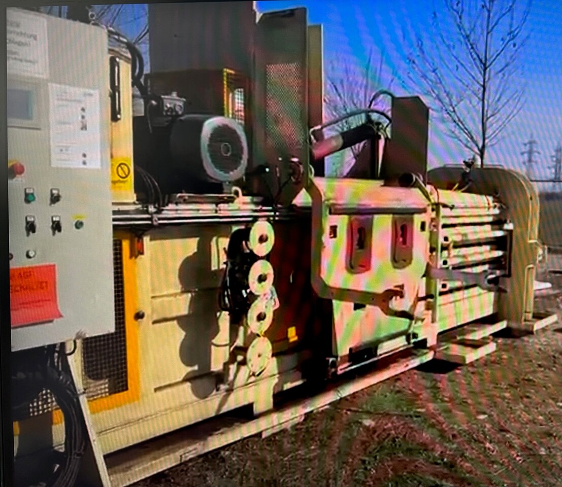 Klanke S-45 HKV Karton Plastic Press - Matériel industriel: photos 3 Klanke S-45 HKV Karton Plastic Press - Matériel industriel: photos 3