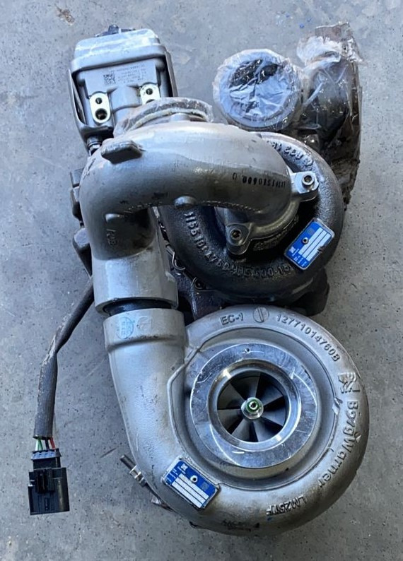 Mercedes Atego Arocs Axor OM934 Biturbo A9340961099 - Turbocompresseur: photos 1 Mercedes Atego Arocs Axor OM934 Biturbo A9340961099 - Turbocompresseur: photos 1