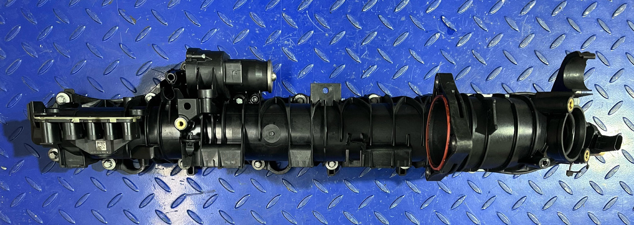 Mercedes Benz A6560900037 / A6560900137 / A6549060000 - Collecteur d'admission: photos 2 Mercedes Benz A6560900037 / A6560900137 / A6549060000 - Collecteur d'admission: photos 2