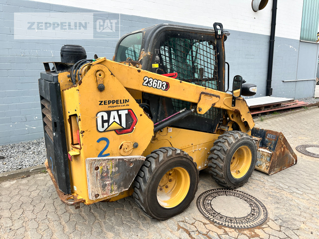 Cat 236D - Mini chargeuse: photos 3 Cat 236D - Mini chargeuse: photos 3