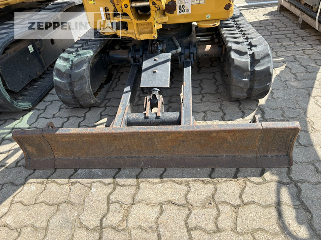 Mini pelle Cat 301.8-05A: photos 12