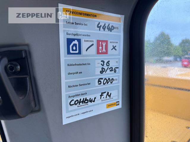 Pelle sur chenille Cat 336-07C: photos 46