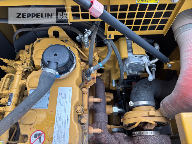 Pelle sur chenille Cat 336-07C: photos 28