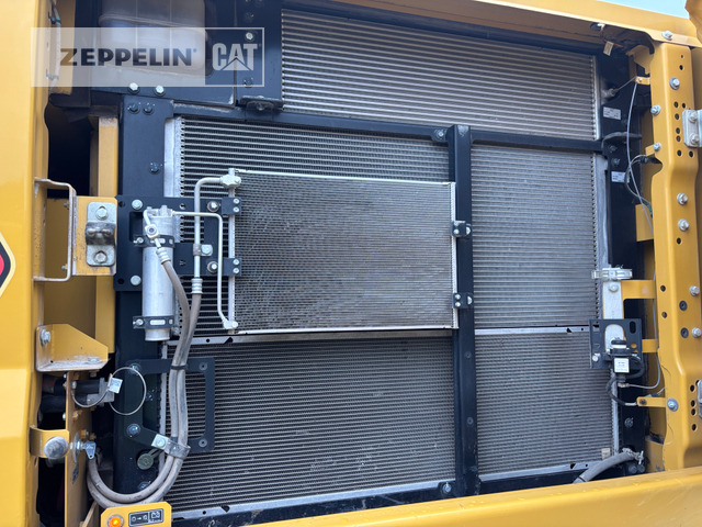 Pelle sur chenille Cat 336-07C: photos 16
