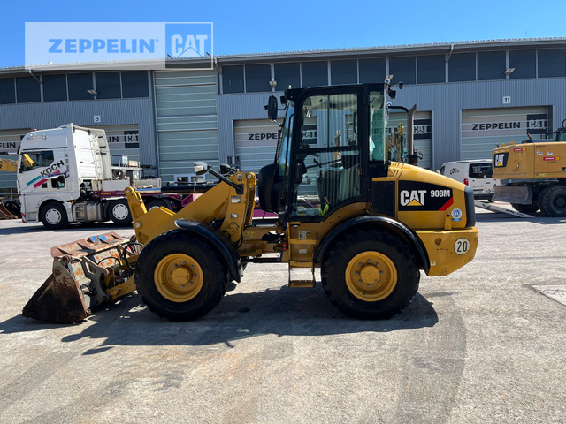 Cat 908M - Chargeuse sur pneus: photos 1 Cat 908M - Chargeuse sur pneus: photos 1