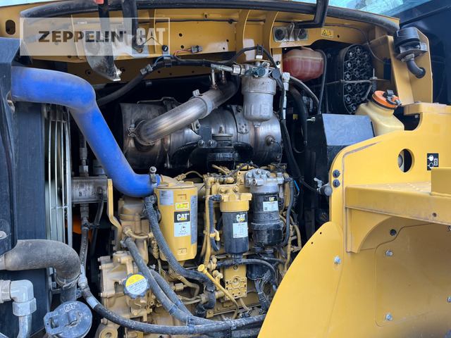 Chargeuse sur pneus Cat 918M: photos 12
