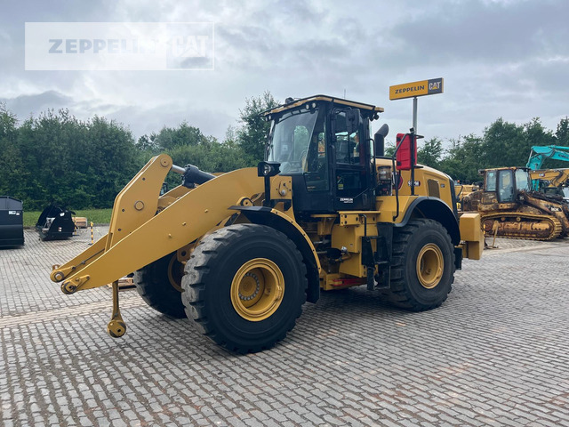 Cat 962M - Chargeuse sur pneus: photos 1 Cat 962M - Chargeuse sur pneus: photos 1