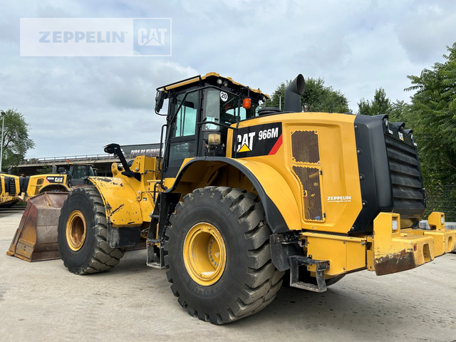 Cat 966M - Chargeuse sur pneus: photos 3 Cat 966M - Chargeuse sur pneus: photos 3
