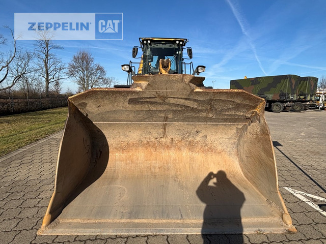 Cat 966M - Chargeuse sur pneus: photos 4 Cat 966M - Chargeuse sur pneus: photos 4