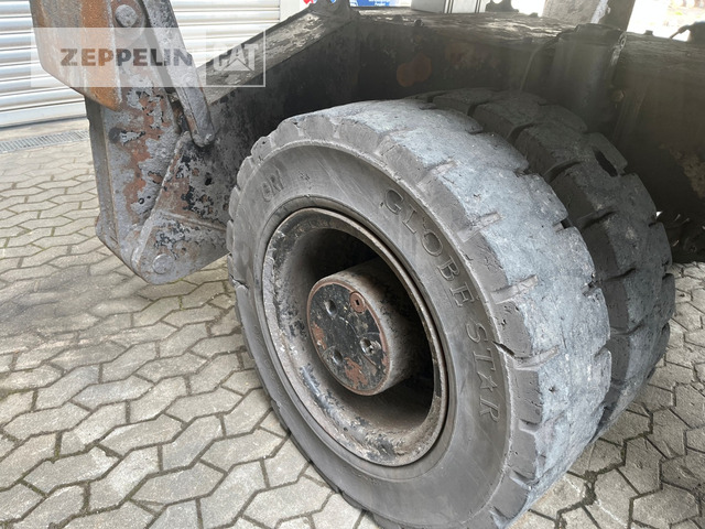 Pelle de manutention Cat MH3026-06C: photos 12