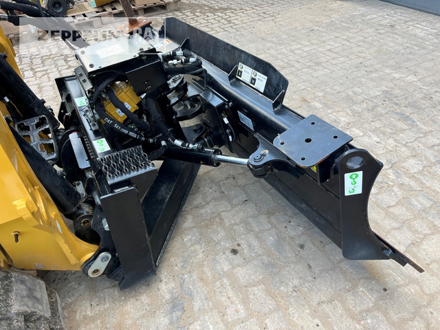 Cat Primärpr. Komponente - Lame: photos 2 Cat Primärpr. Komponente - Lame: photos 2