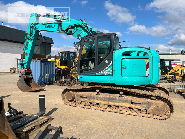Kobelco SK230SRLC - Pelle sur chenille: photos 1 Kobelco SK230SRLC - Pelle sur chenille: photos 1