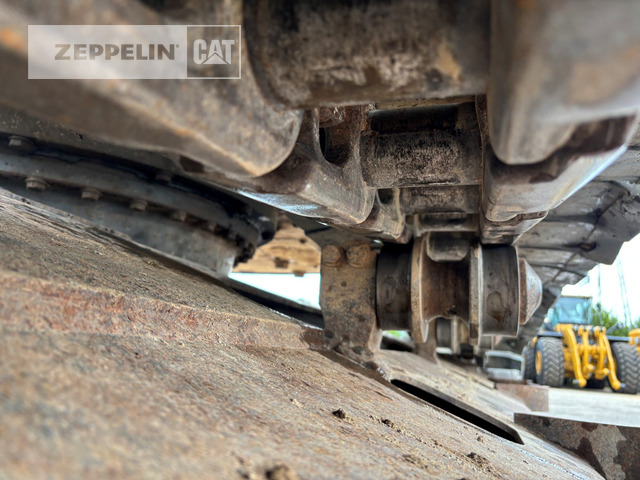 Pelle sur chenille Komatsu PC228: photos 10 Pelle sur chenille Komatsu PC228: photos 10