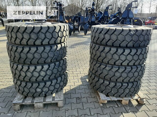 Komponenten Räder - Pneu pour Engins de chantier: photos 1 Komponenten Räder - Pneu pour Engins de chantier: photos 1