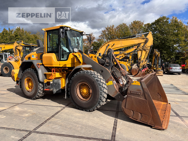 Volvo L90 - Chargeuse sur pneus: photos 2 Volvo L90 - Chargeuse sur pneus: photos 2