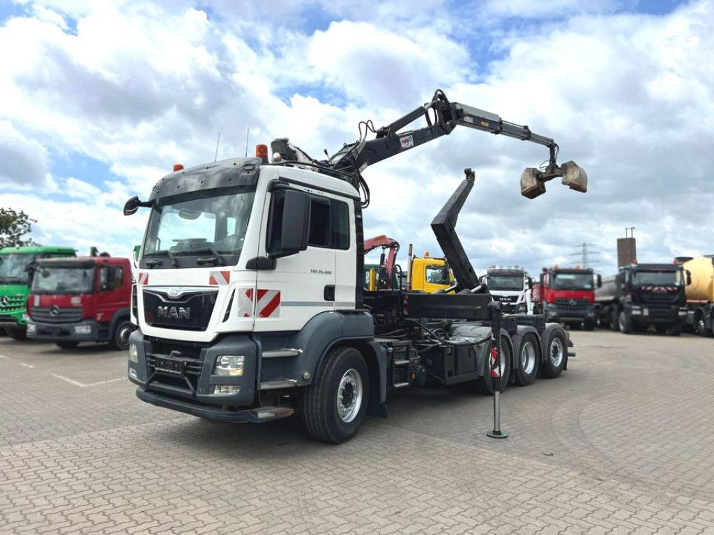 MAN TG-S 35.480 8x4 BL Abrollkipper mit Kran Penz-15 - Camion ampliroll, Camion grue: photos 3 MAN TG-S 35.480 8x4 BL Abrollkipper mit Kran Penz-15 - Camion ampliroll, Camion grue: photos 3
