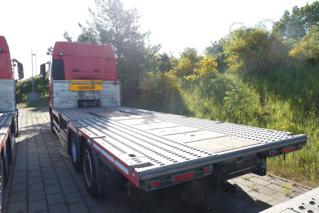 MAN TG-X 24.500 6x2-4 LL-U Pritsche Maschinentranspo - Camion plateau: photos 5 MAN TG-X 24.500 6x2-4 LL-U Pritsche Maschinentranspo - Camion plateau: photos 5