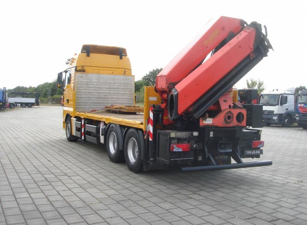 MAN TG-X 26.440 6x4 BL Pritsche Heckkran Palf. PK 42 - Camion plateau, Camion grue: photos 3 MAN TG-X 26.440 6x4 BL Pritsche Heckkran Palf. PK 42 - Camion plateau, Camion grue: photos 3