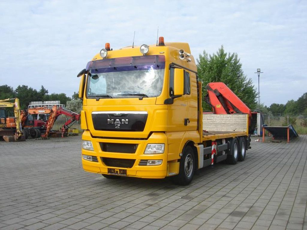 MAN TG-X 26.440 6x4 BL Pritsche Heckkran Palf. PK 42 - Camion grue: photos 2 MAN TG-X 26.440 6x4 BL Pritsche Heckkran Palf. PK 42 - Camion grue: photos 2