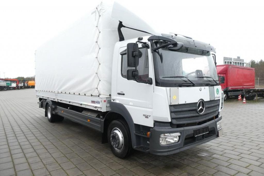 Mercedes-Benz Atego 1527 L Pritsche LBW - Camion à rideaux coulissants: photos 1 Mercedes-Benz Atego 1527 L Pritsche LBW - Camion à rideaux coulissants: photos 1