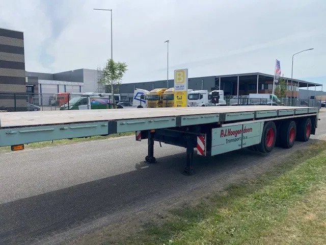 Floor robuuste vlakke oplegger ,uitschuifbaar, ,stuurassen, 20 mtr met stalen bodem/frame. kranenprofiel. - Semi-remorque plateau: photos 3 Floor robuuste vlakke oplegger ,uitschuifbaar, ,stuurassen, 20 mtr met stalen bodem/frame. kranenprofiel. - Semi-remorque plateau: photos 3