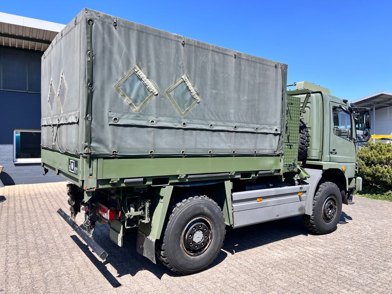 Mercedes-Benz 1018 Atego 4x4 Allrad Miltär Camper Expedition - Camion porte-conteneur/ Caisse mobile: photos 5 Mercedes-Benz 1018 Atego 4x4 Allrad Miltär Camper Expedition - Camion porte-conteneur/ Caisse mobile: photos 5