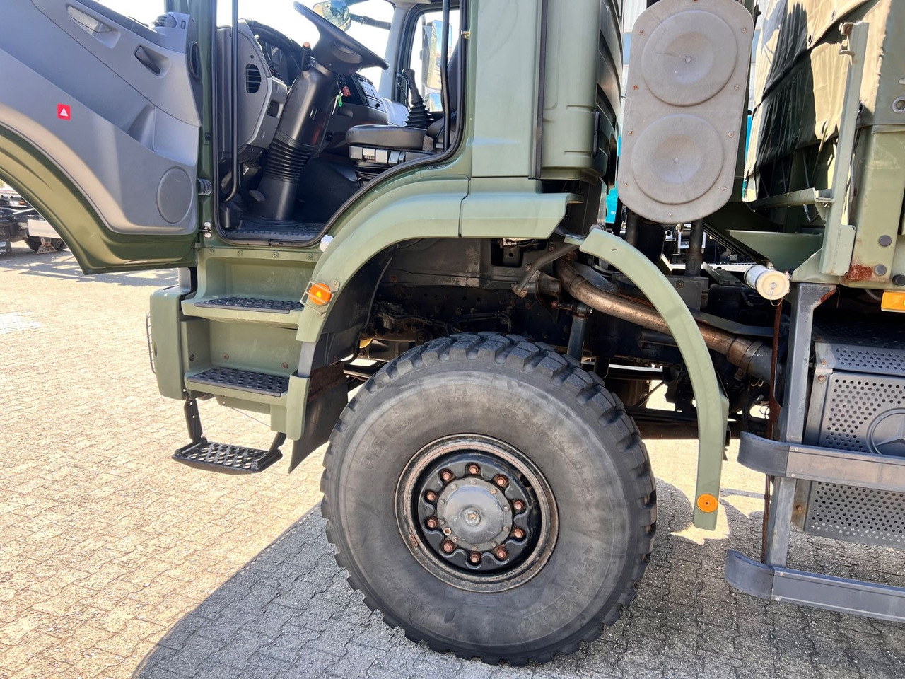 Mercedes-Benz 1829 A Axor 4x4 EX-Militär 31 TKM Camper Expedi - Camion à rideaux coulissants: photos 5 Mercedes-Benz 1829 A Axor 4x4 EX-Militär 31 TKM Camper Expedi - Camion à rideaux coulissants: photos 5