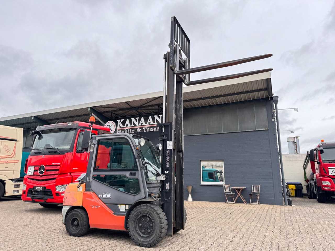 Toyota Tonero 35 Diesel Stapler 3.274h Sideshift - Chariot élévateur diesel: photos 3 Toyota Tonero 35 Diesel Stapler 3.274h Sideshift - Chariot élévateur diesel: photos 3