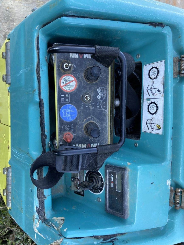 Ammann Rammax 1575 (1324) - Compacteur à pieds de mouton/ Monocylindre: photos 4 Ammann Rammax 1575 (1324) - Compacteur à pieds de mouton/ Monocylindre: photos 4