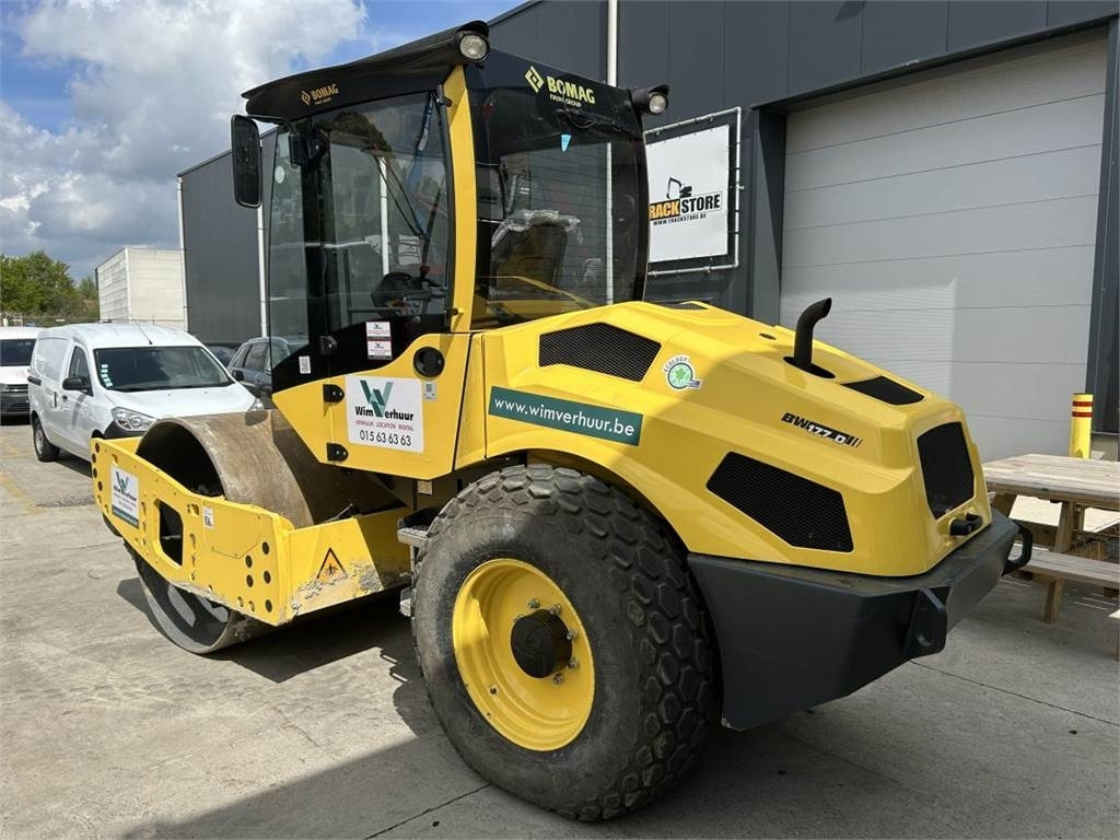 Bomag BW177D-5 (11093) - Compacteur à pieds de mouton/ Monocylindre: photos 2 Bomag BW177D-5 (11093) - Compacteur à pieds de mouton/ Monocylindre: photos 2