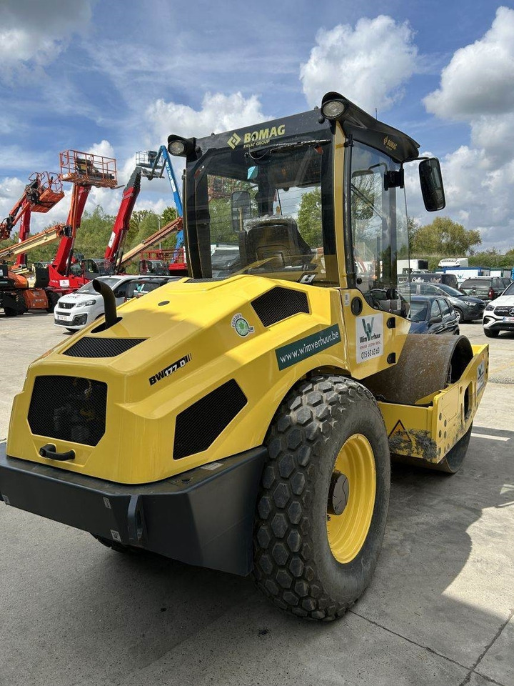 Bomag BW177D-5 (11093) - Compacteur à pieds de mouton/ Monocylindre: photos 5 Bomag BW177D-5 (11093) - Compacteur à pieds de mouton/ Monocylindre: photos 5