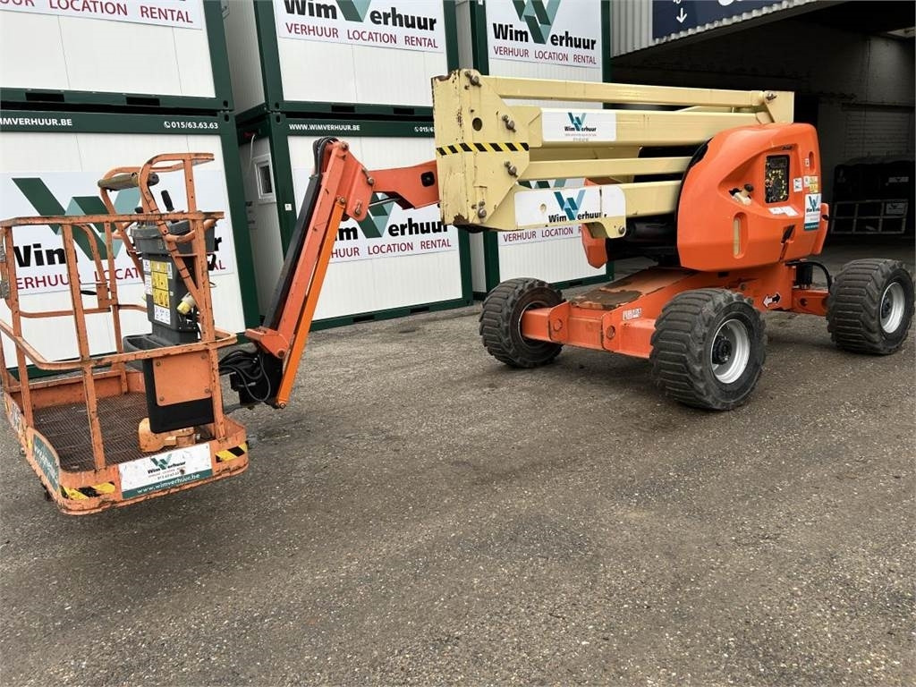 JLG 450AJ (3216) - Nacelle articulée: photos 3 JLG 450AJ (3216) - Nacelle articulée: photos 3