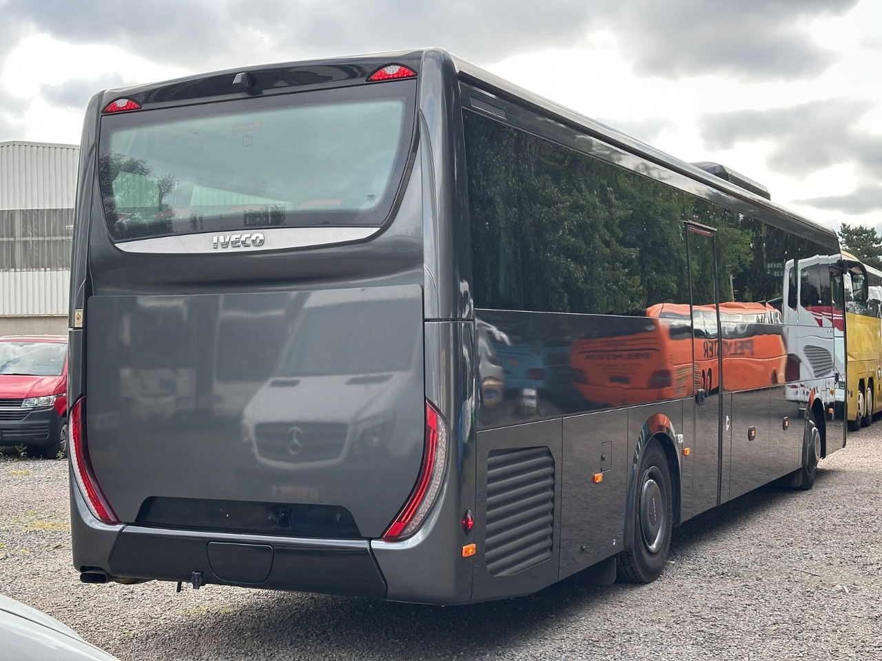 Iveco EVADYS H (55 Sitze*Schalt*176 tKm) - Minibus, Transport de personnes: photos 2 Iveco EVADYS H (55 Sitze*Schalt*176 tKm) - Minibus, Transport de personnes: photos 2